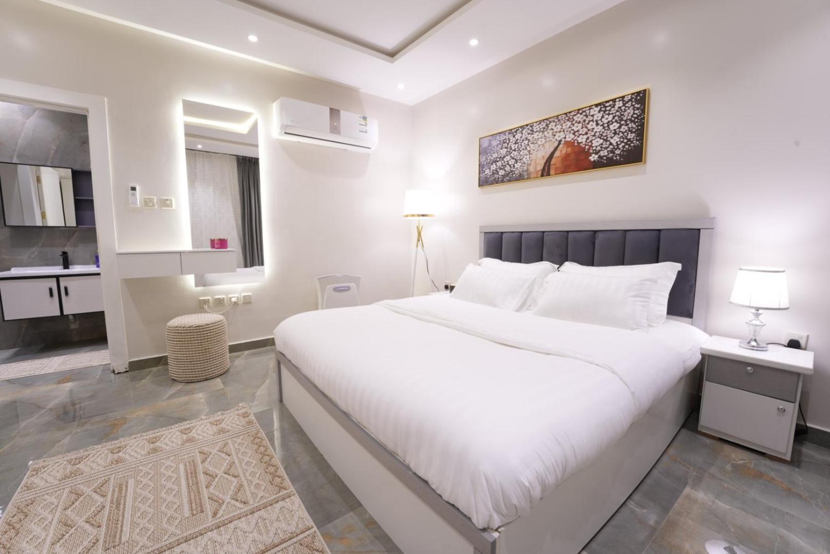 بتصميم انيق بحي العقيق Apartment *